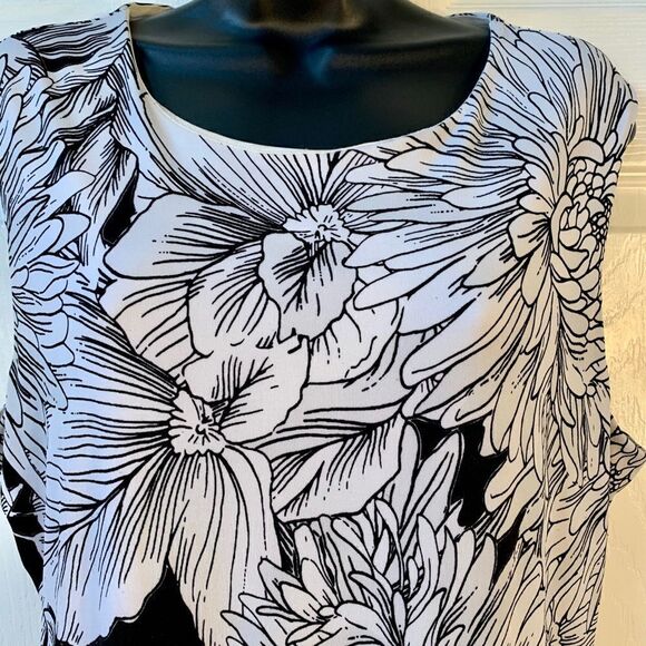 BLACK & WHITE OPEN BACK DRESS by JENNIFER LOPEZ XL - Picture 3 of 6